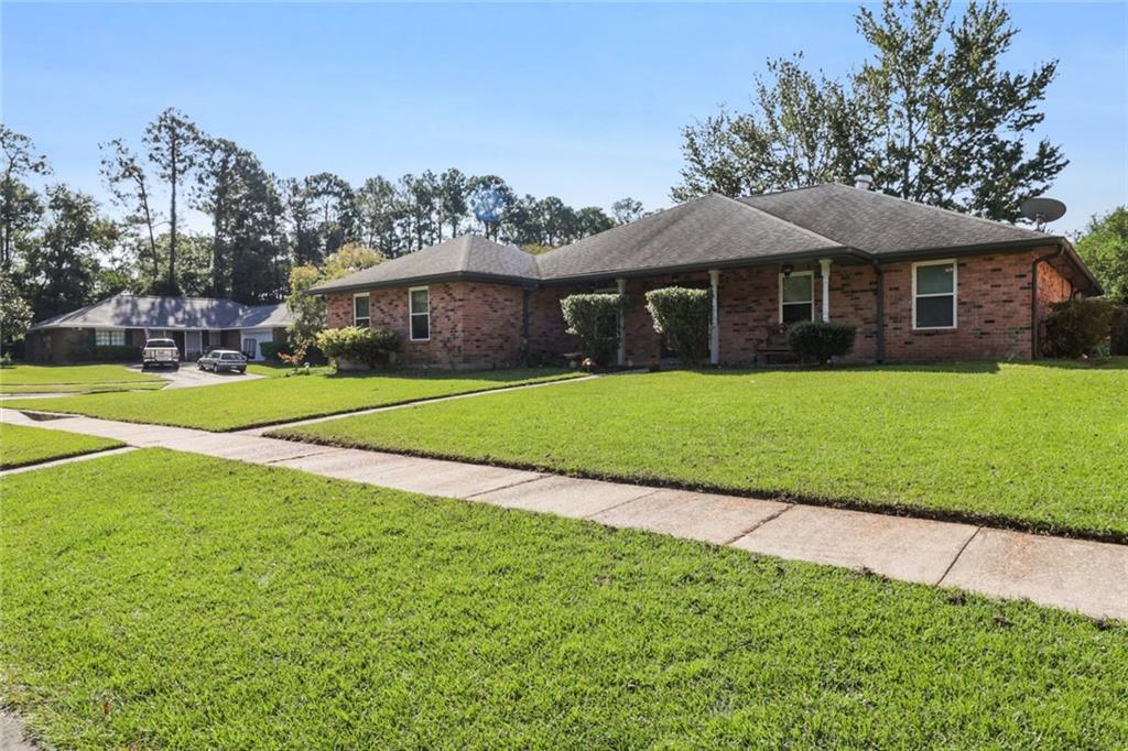 555 Driftwood Circle Slidell LA 70458